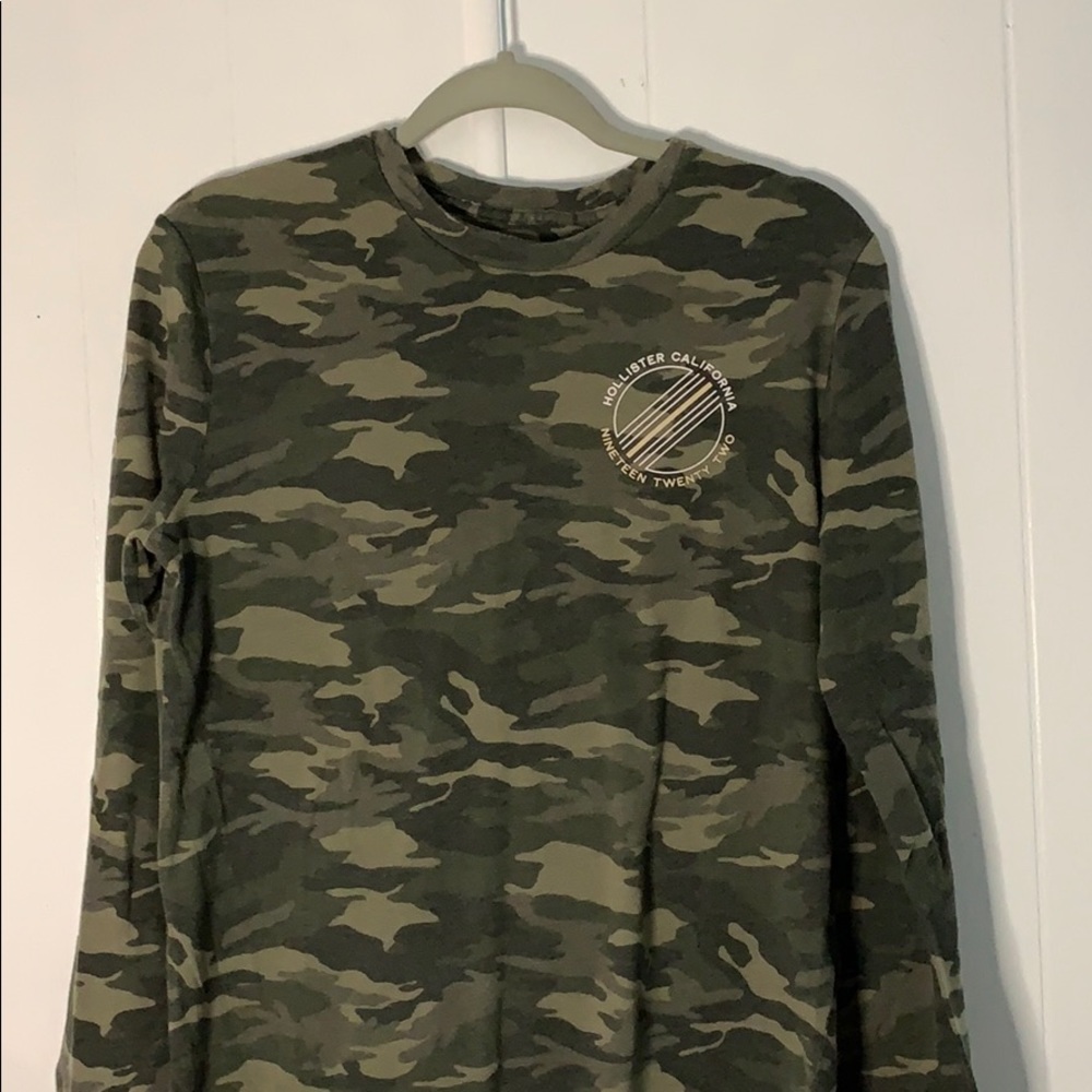 HOLLISTER LONG SLEEVE⭐️